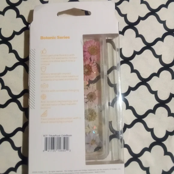 Cell Phone Case - Picture 5 of 5